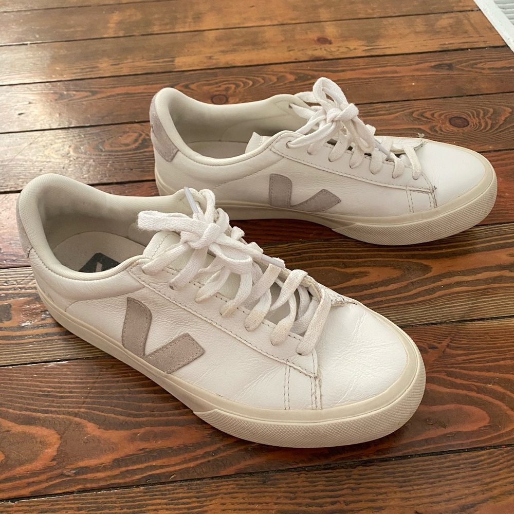 Vejas Campo Canvas Women’s size 8
